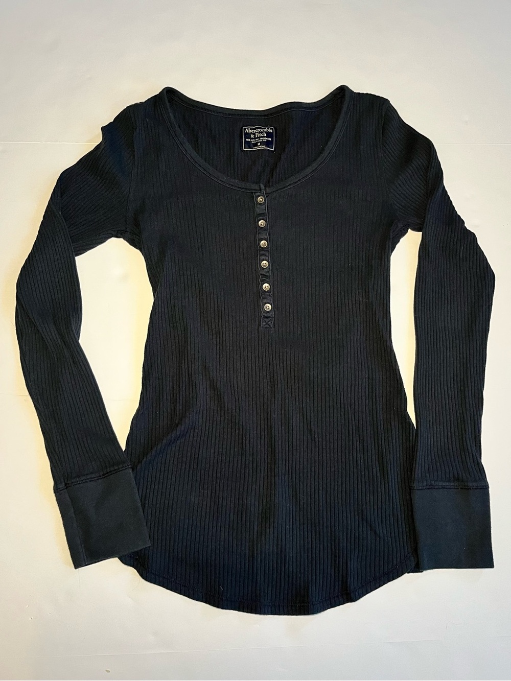 Vintage Y2K Abercrombie & Fitch Ribbed Henley Top Sz M Bella Swain Twilight Core